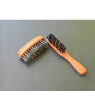 Brosse à barbe & moustache avec manche